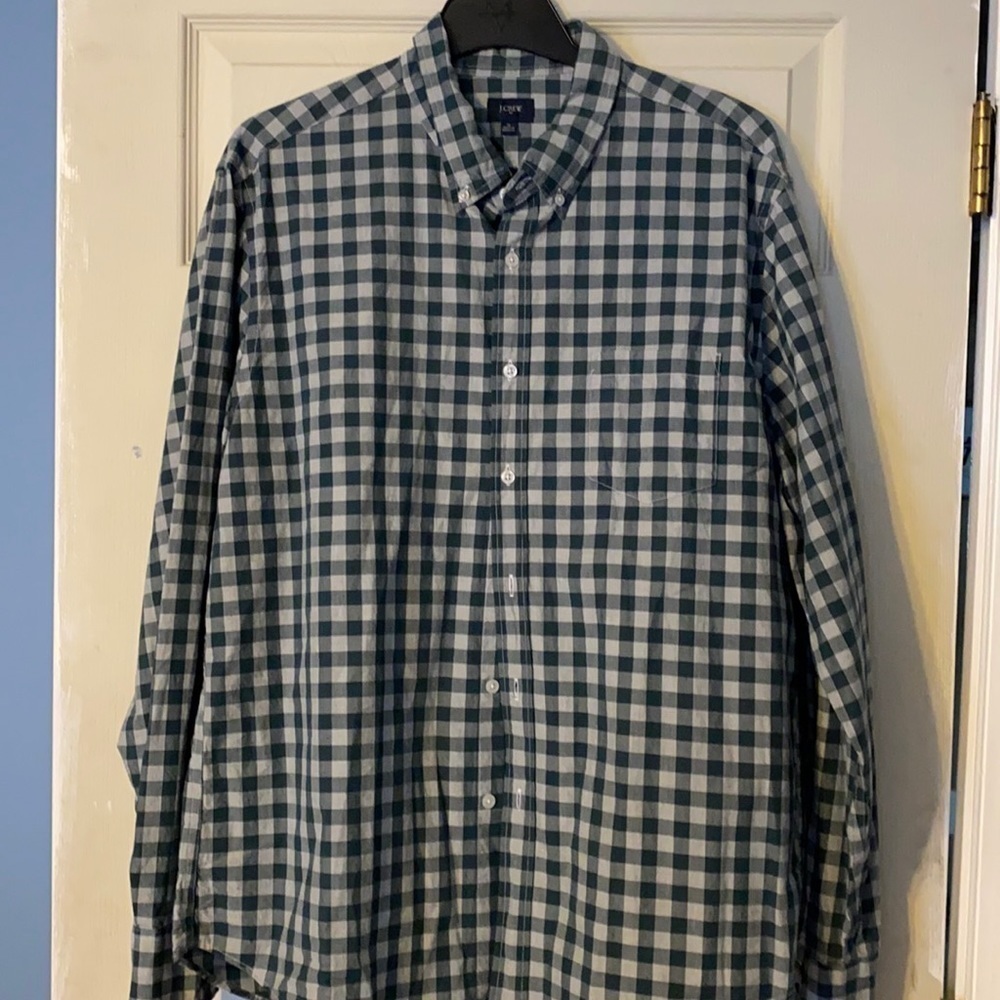J Crew men’s button down shirt; size XL